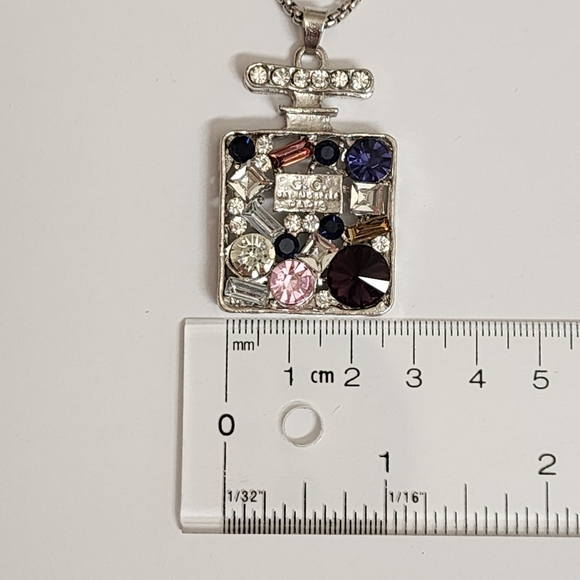 Chic Multicolour Rhinestones Pendant Statement Silver Tone Necklace - Picture 7 of 10